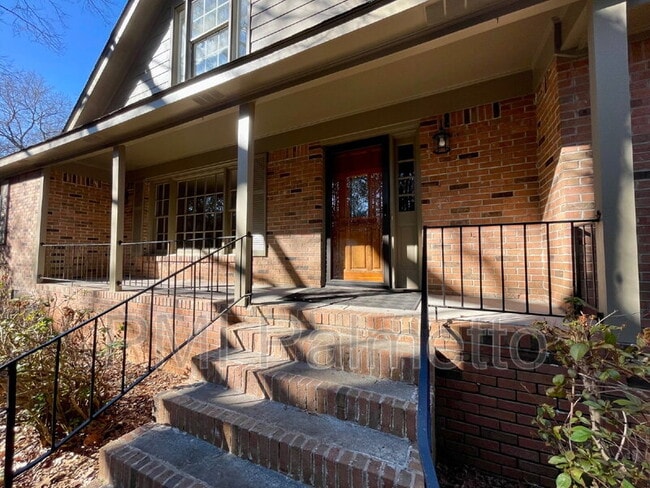 Photo - 136 Lacaya Rd