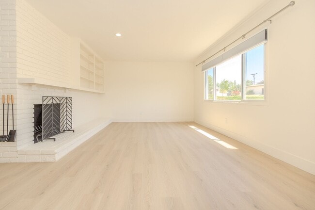 Photo - Refreshed Spacious 3 Bed/2 Bath Home in La Mesa!