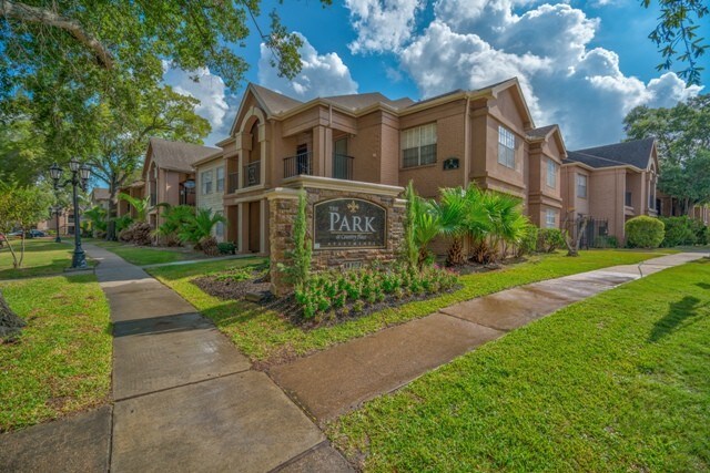 The Park At Amalfi Apartments For Rent In Houston Tx Forrent Com