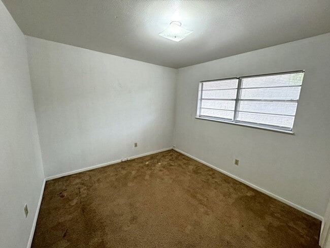 Photo - 3508 Delaware St