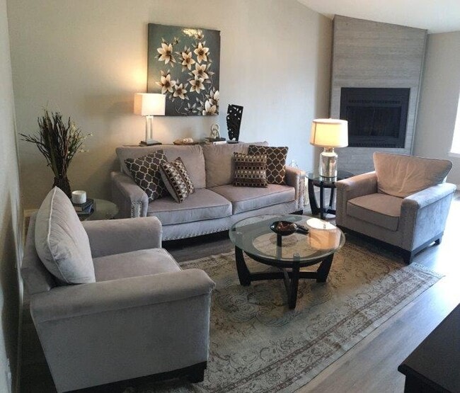 Example furniture - 828 Hardy Springs Cir Unit A