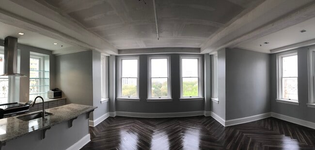 2 bd living room