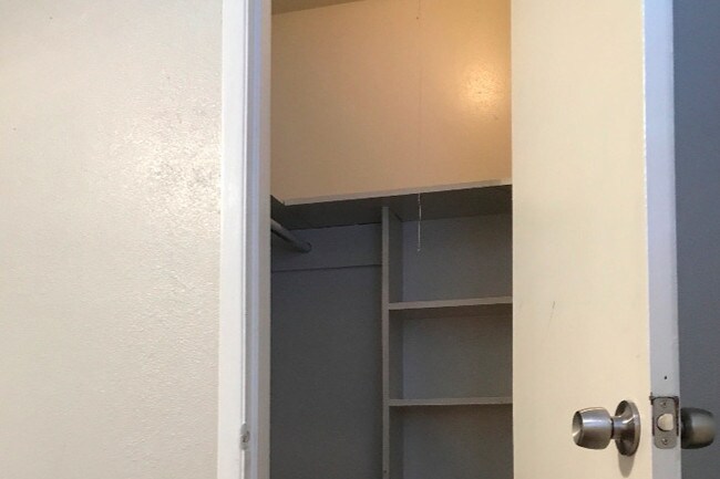 Walk in Closet