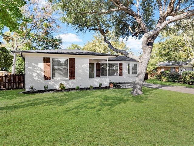 Photo - 203 Joe White St