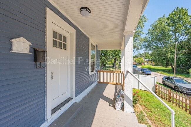 Photo - 5622 Prentice St