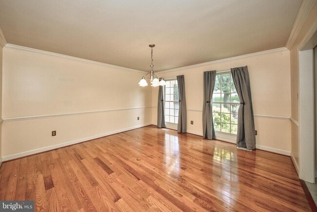 Photo - 210 King Johns Ct