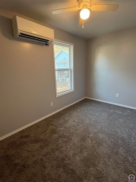 Photo - 2011 W 7th Ave