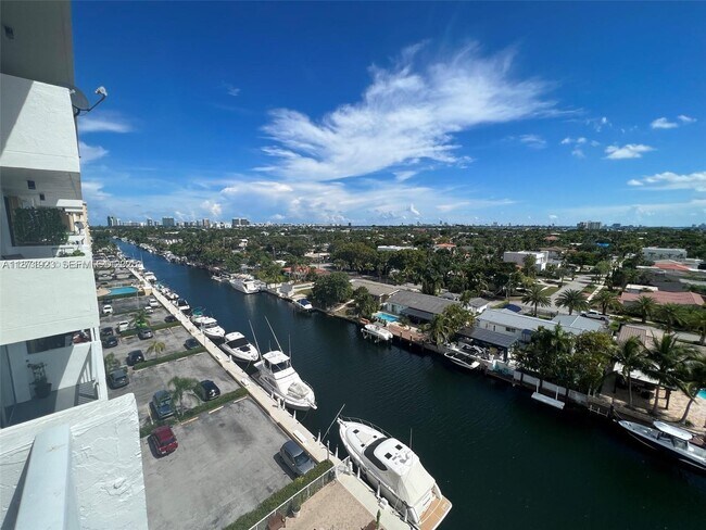 Photo - 2000 NE 135th St Unit 905