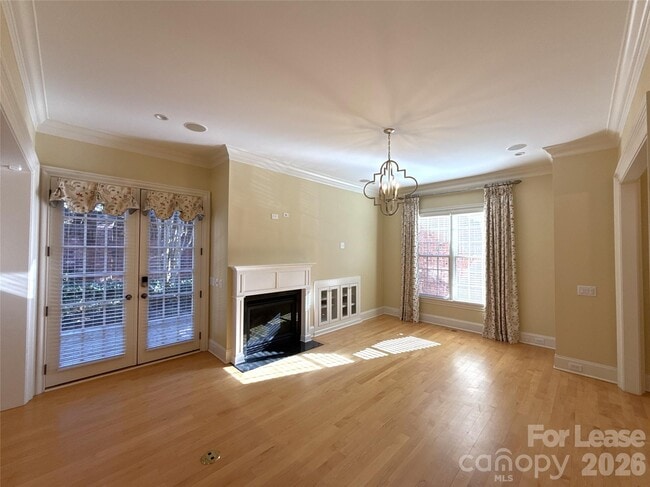 Photo - 1109 S Kings Dr