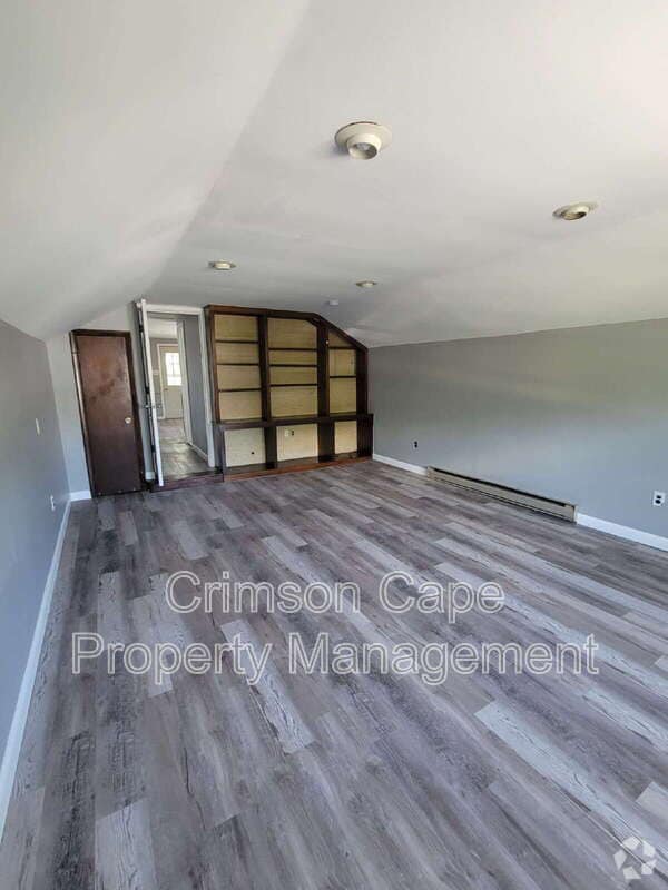 Building Photo - 1137 Grove St Unit Apt 2