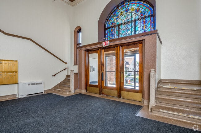 Burnham Hill Apartments