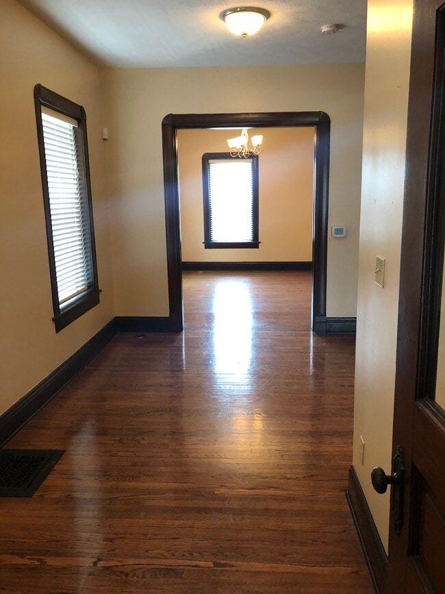 Photo - 1701 Park Ave