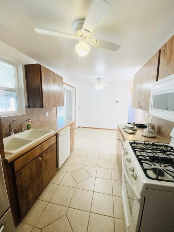 Photo - 737 Anthon Ave