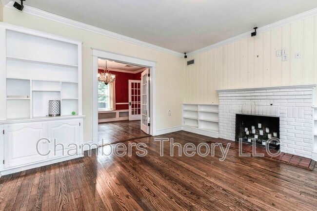 Photo - 209 W Myrtle St