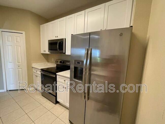 7801 Point Meadows Dr Unit 8307