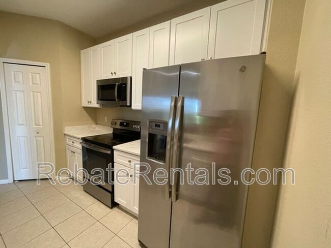 Photo - 7801 Point Meadows Dr Unit 8307