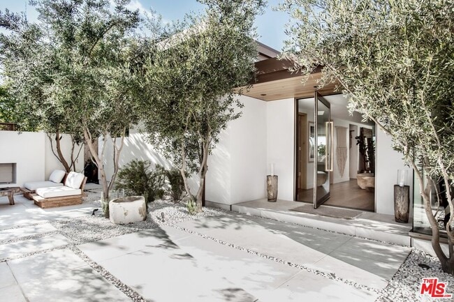 Photo - 3539 Beverly Ridge Dr