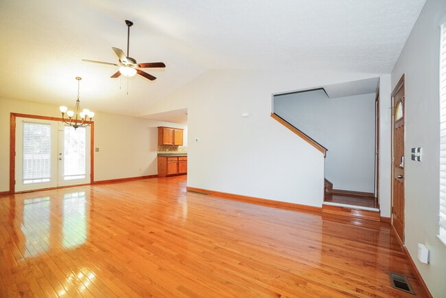 Photo - 8094 Chapel Stone Rd