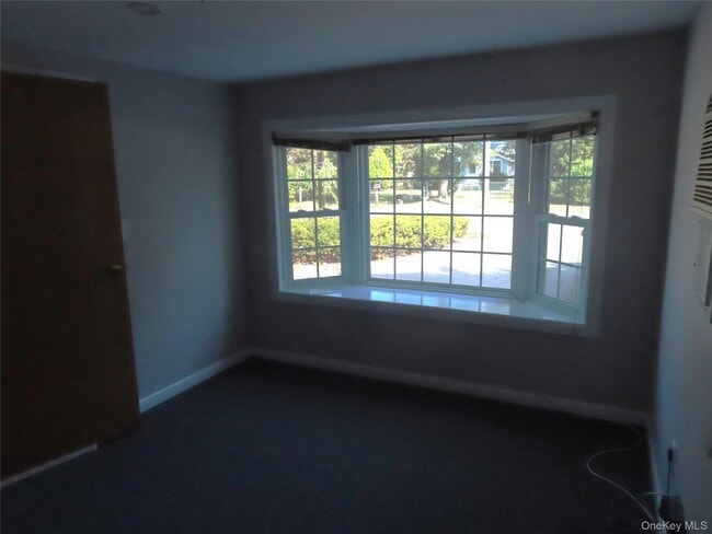 Photo - 1210 Smithtown Ave Unit Upper