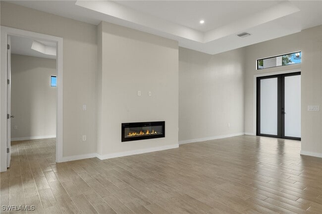 Photo - 4715 6th St W
