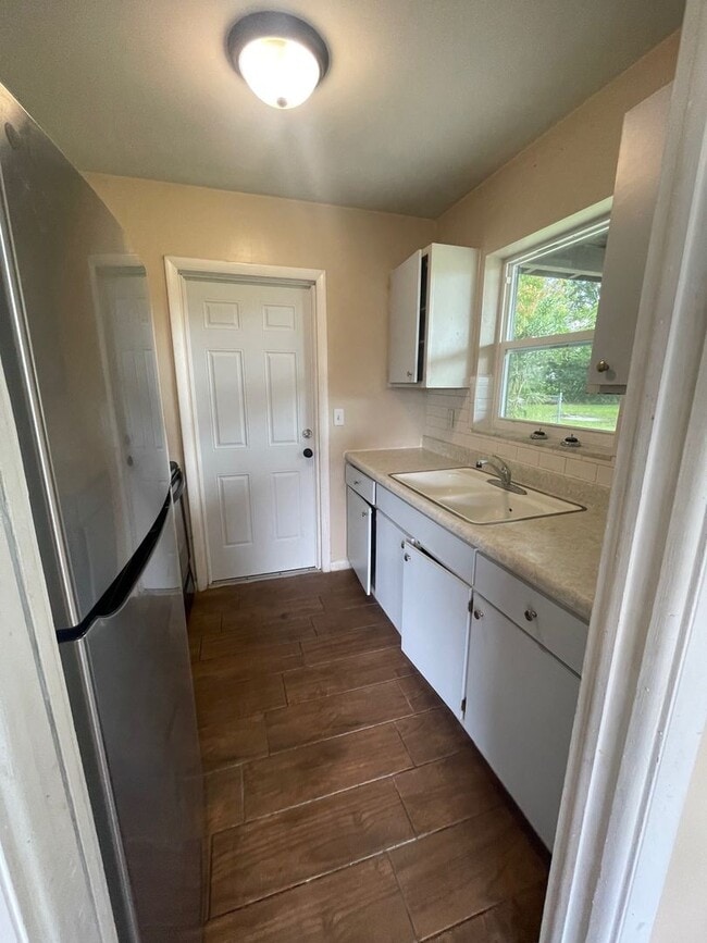 Photo - 2 Bed 1 Bath Home | Pet Friendly | Washer ...