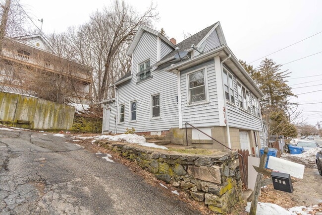 Photo - 314 Norwich Ave