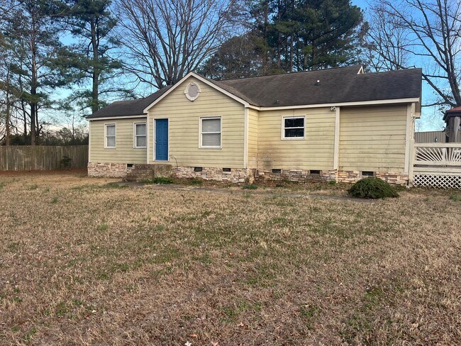 Photo - 3038 Matthews-Indian Trail Rd