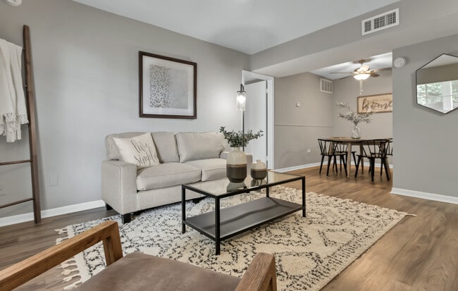 Photo - The Grand 1501