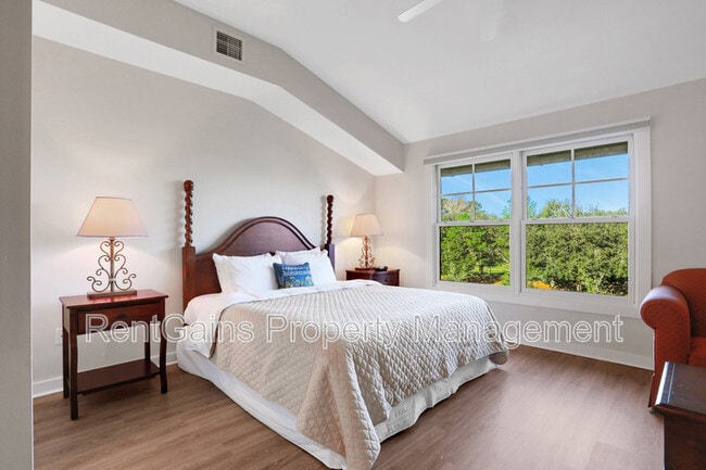 Building Photo - 965 Registry Blvd Unit 306 Rental