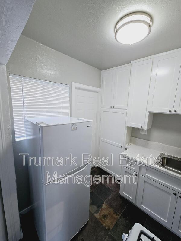 Photo - 429 W Garfield Ave Unidad C