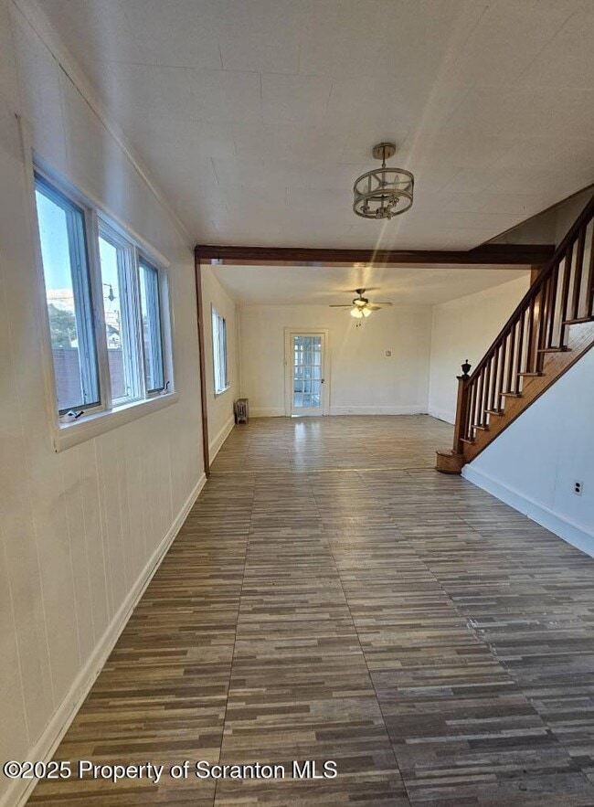 Photo - 423 E Lackawanna Ave