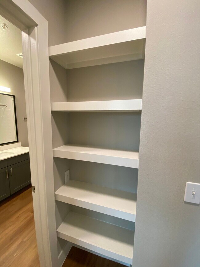 Photo - 948 Narwhal Dr Unidad 6107