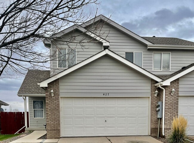 Building Photo - Eaton Commons Townhome