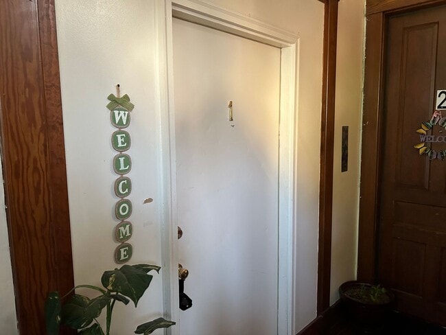 Photo - 116 N Tompkins St