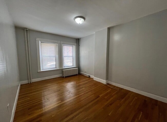 Building Photo - 20 Isabella St Unit 1