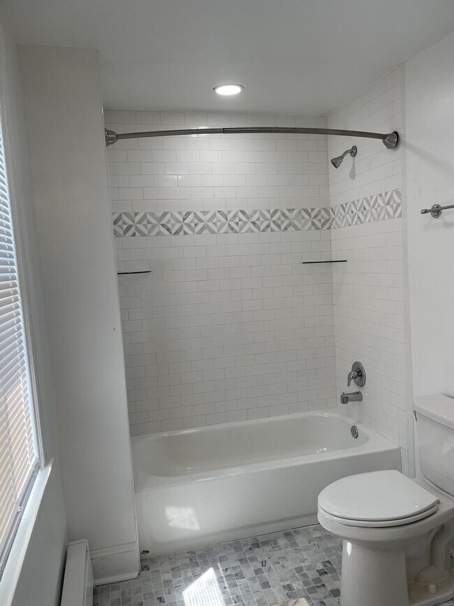 Photo - Newly Renovated - 4 Bed / 1.5 Bath Home - Lower Gwynedd Township