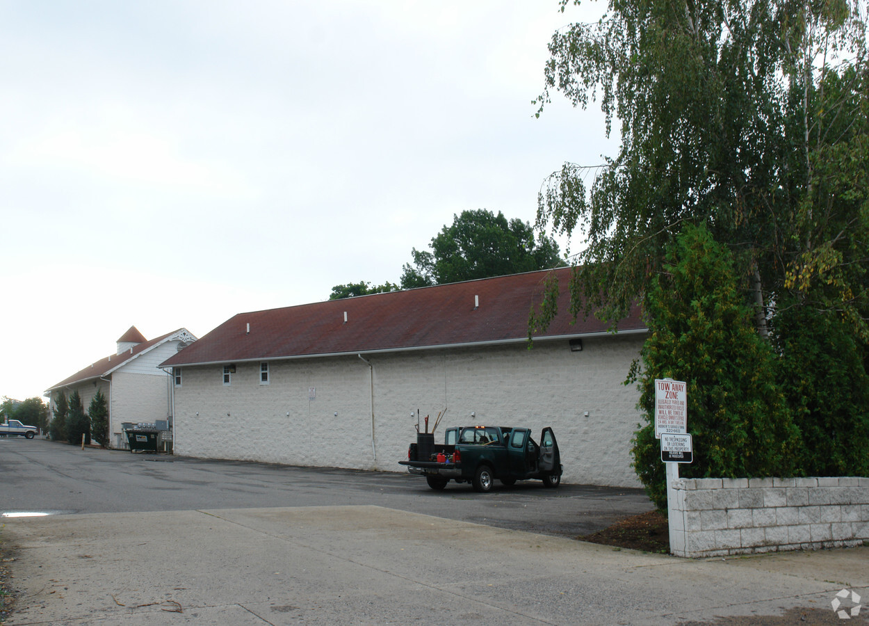 Student Station - Student Station Apartments