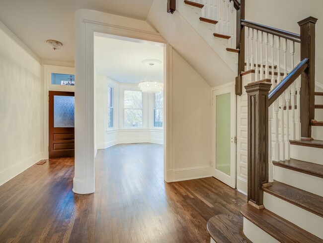 Photo - 1022 Park Rd NW Unit 1