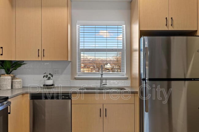 Photo - 7457 W Swain Ln