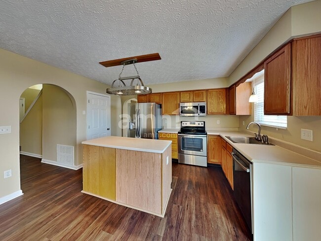 Photo - 130 Brittney Rd