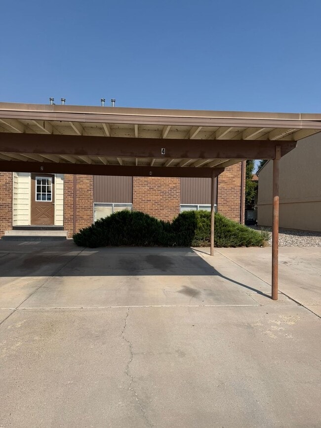 Photo - 812 W Cedar Ct Unit 4