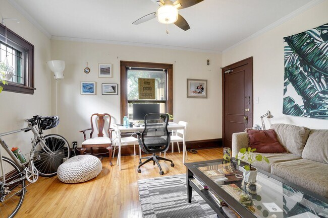 Photo - 3845 Grand Ave S Unit 2
