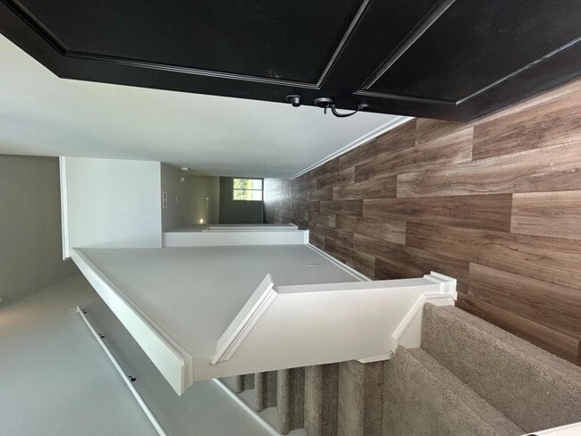 Photo - 177 Indigo Pl