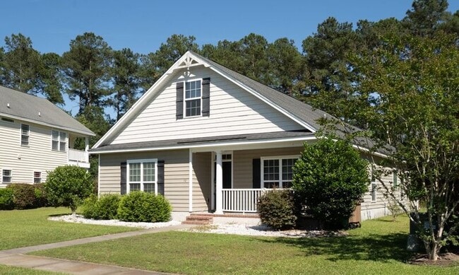 Photo - 10 Arbors Cir
