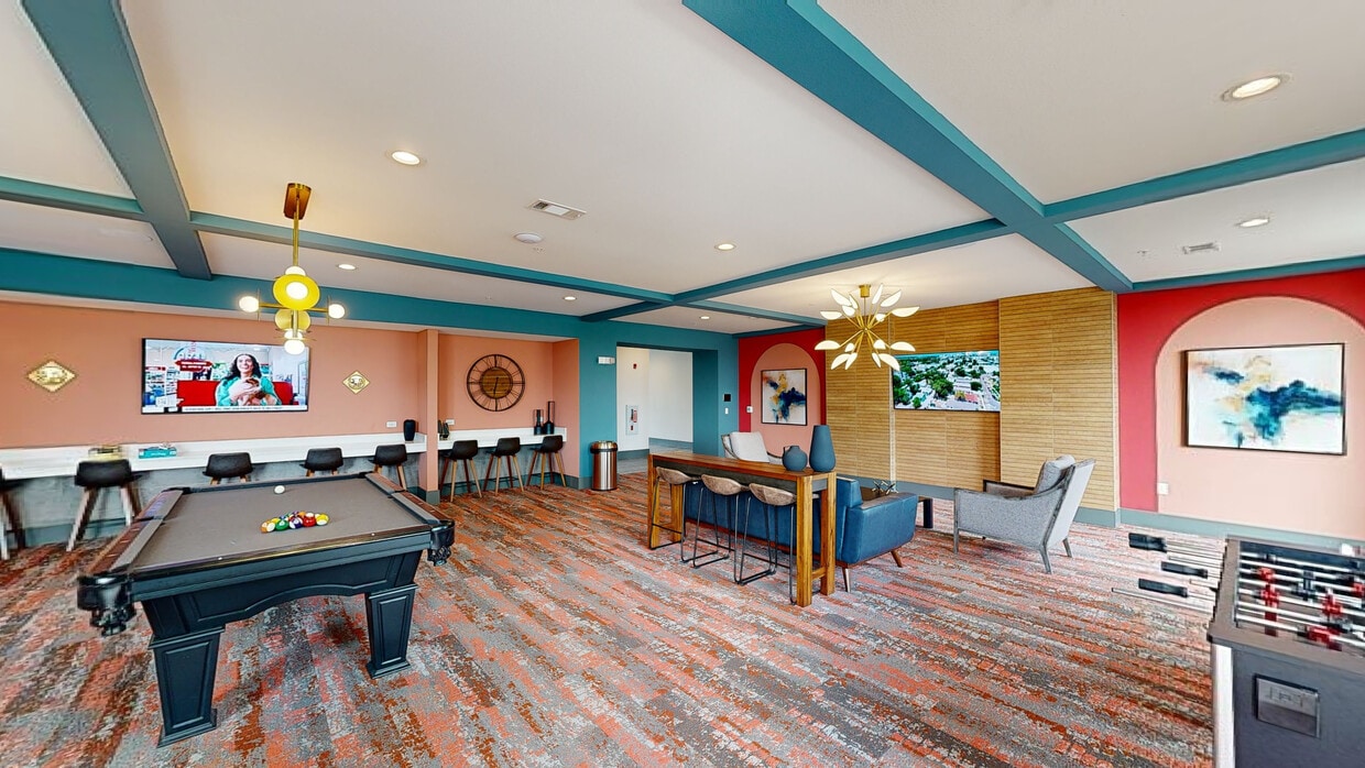 Photo - The Oaks at Riverbend Apartments