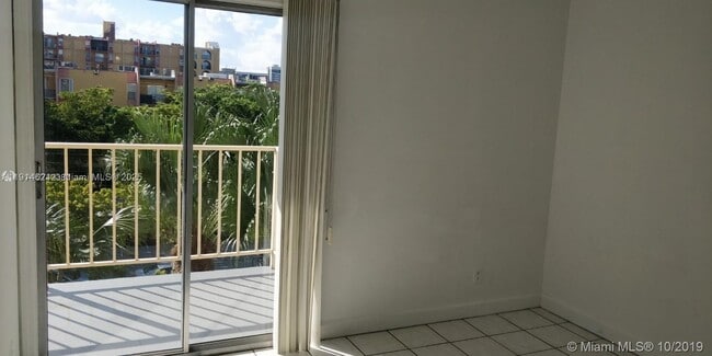 Photo - 801 NW 47th Ave Unit 412W