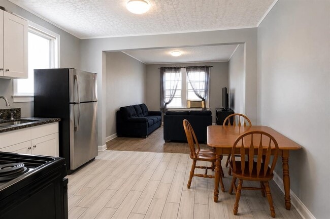 Photo - 148 Carlton Ave Unit 2R