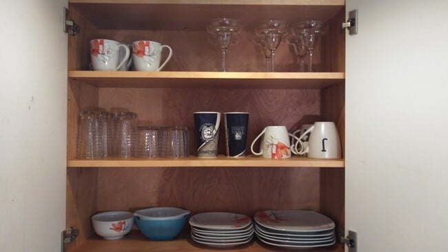 Gabinetes de abedul personalizados - 237 Pine Lake Dr