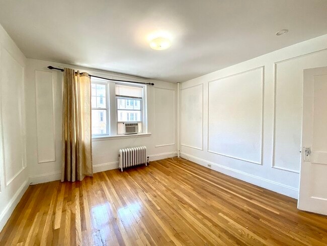 Photo - 30 Babcock St Unit 3