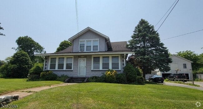 Building Photo - 708 NJ-57 Rental
